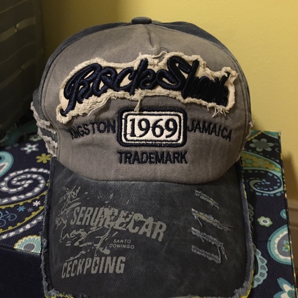 NWT Distressed Rock Shark 🦈 Cap - Picture 2 of 4